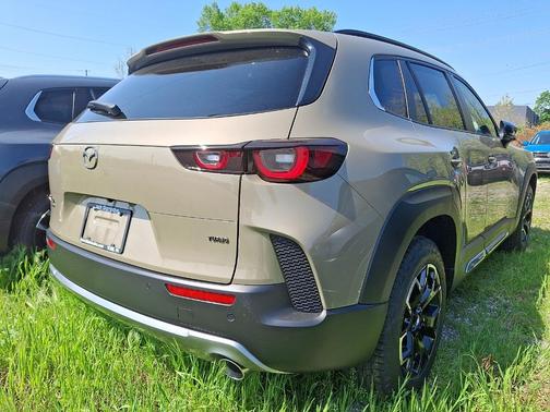 Zircon Sand Metallic 2026 Mazda CX-50 2.5 Turbo Meridian Edition