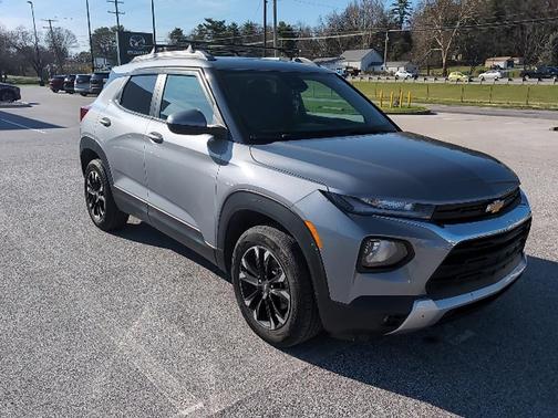 Sterling Gray Metallic 2023 Chevrolet Trailblazer LT