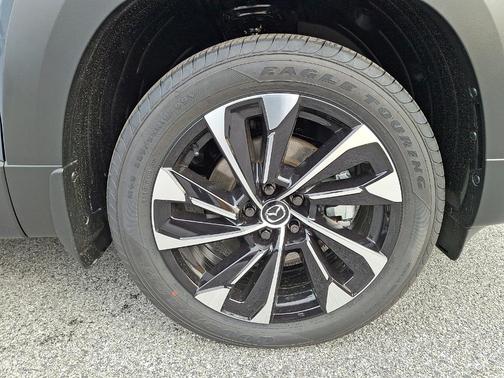 2026 Mazda CX-50 Premium Plus