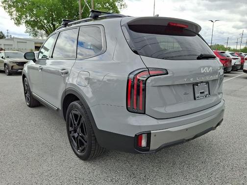 Wolf Gray 2023 Kia Telluride EX X-Line