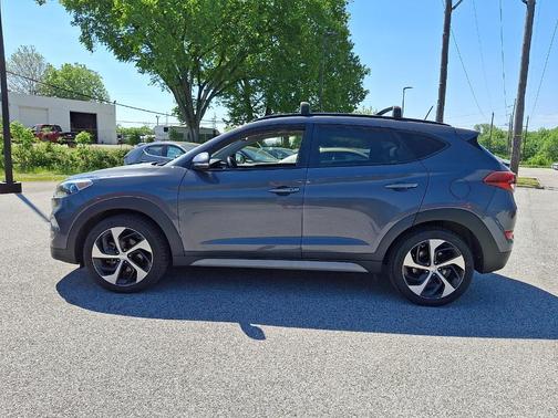Coliseum Grey 2017 Hyundai TUCSON Value