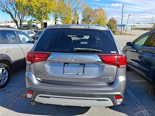 2019 Mitsubishi Outlander SEL