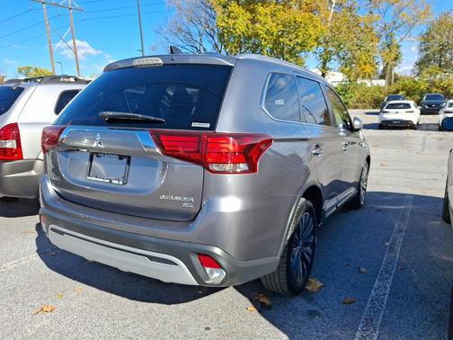 2019 Mitsubishi Outlander SEL