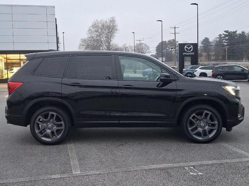 Crystal Black Pearl 2023 Honda Passport EX-L