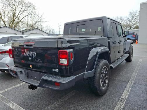 2021 Jeep Gladiator Overland