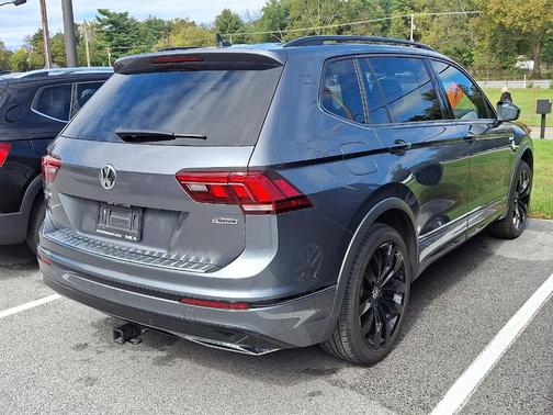 2021 Volkswagen Tiguan 2.0T SE R-Line Black