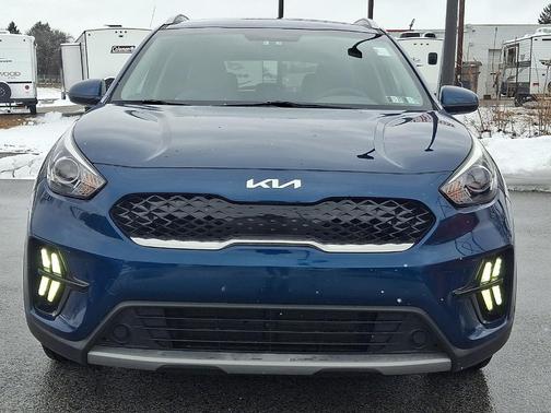 2022 Kia Niro LX