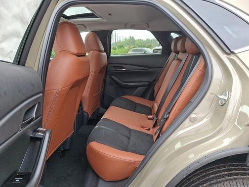 2025 Mazda CX-30 2.5 Carbon Turbo