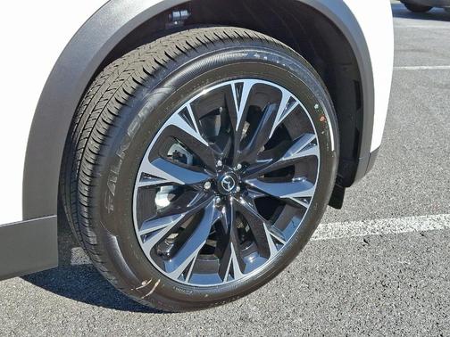 2025 Mazda CX-90 Premium Plus