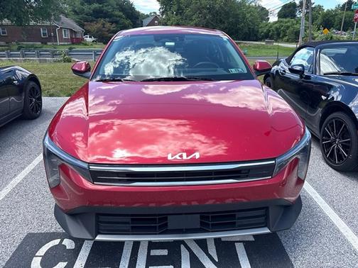Currant Red 2025 Kia K4 EX