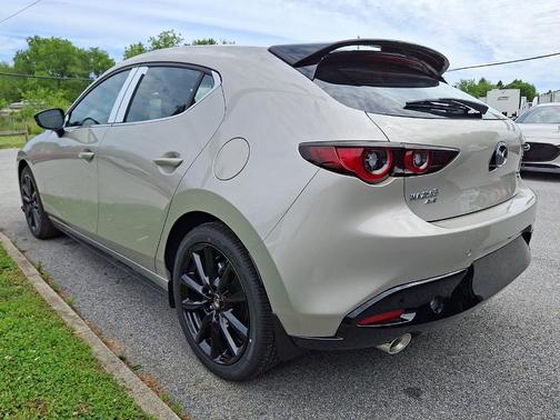 Platinum Quartz Metallic 2026 Mazda Mazda3 AWD w/Premium Package