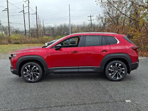 2026 Mazda CX-50 Premium Plus