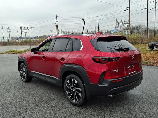 2026 Mazda CX-50 Premium Plus