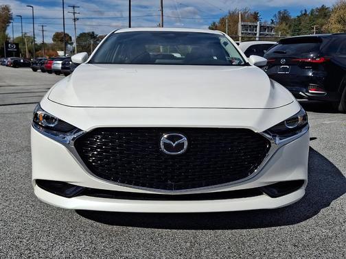 2022 Mazda Mazda3 FWD w/Preferred Package