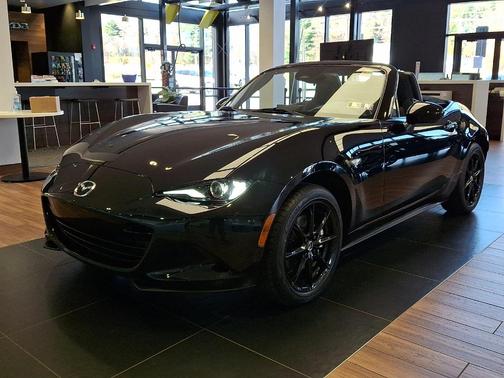 2024 Mazda MX-5 Miata Sport