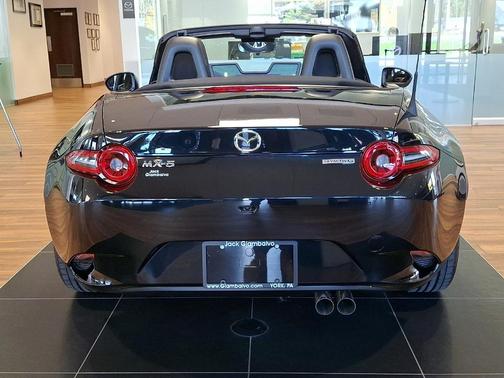 2024 Mazda MX-5 Miata Sport