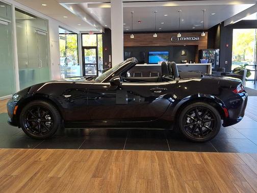 2024 Mazda MX-5 Miata Sport
