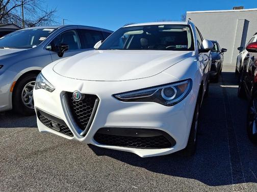 2020 Alfa Romeo Stelvio Base