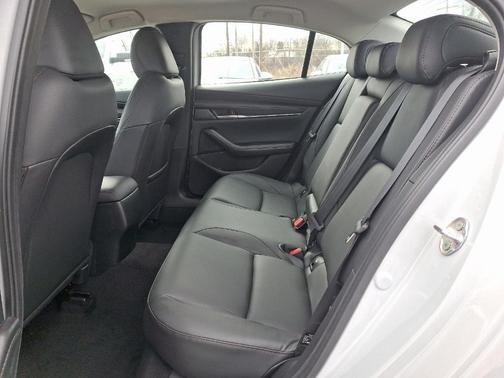 2025 Mazda Mazda3 FWD w/Select Package