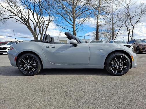 2025 Mazda MX-5 Miata Grand Touring