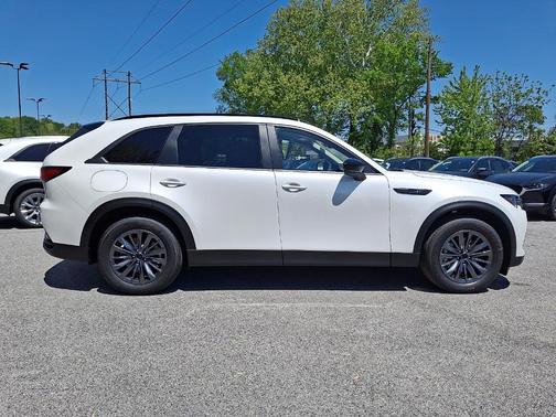 Rhodium White Premium 2026 Mazda CX-70 SC