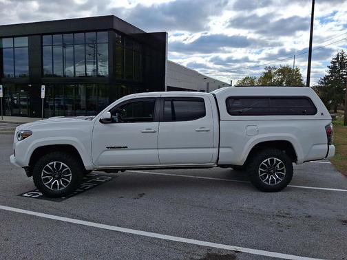 2022 Toyota Tacoma SR5