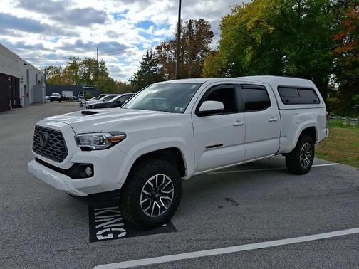 2022 Toyota Tacoma SR5