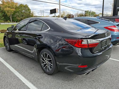 2017 Lexus ES 350 Base