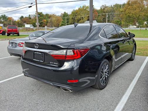 2017 Lexus ES 350 Base