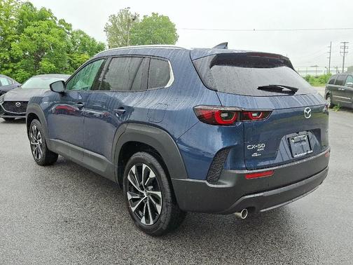 2025 Mazda CX-50 Hybrid Premium Plus Package