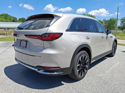 Platinum Quartz Metallic 2026 Mazda CX-90 PHEV Premium Plus