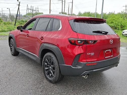 2025 Mazda CX-50 2.5 S Preferred Package