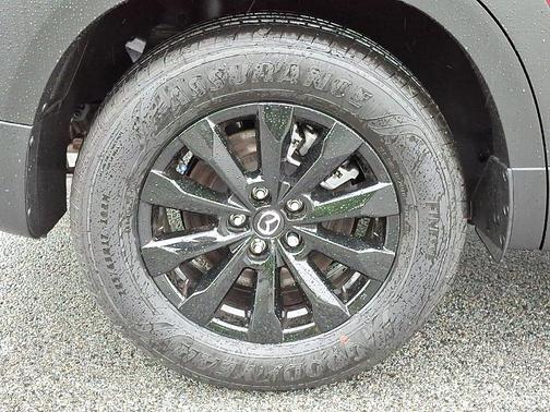 2025 Mazda CX-50 2.5 S Preferred Package