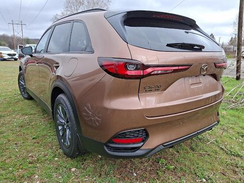 Melting Copper Metallic 2026 Mazda CX-70 SCP