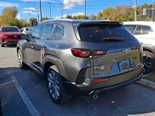 2026 Mazda CX-50 Premium