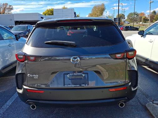2026 Mazda CX-50 Premium