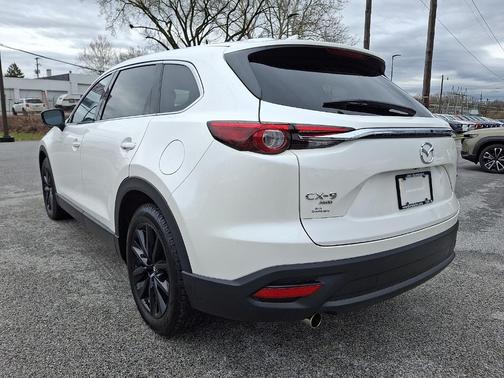 Snowflake White Pearl 2023 Mazda CX-9 Touring Plus
