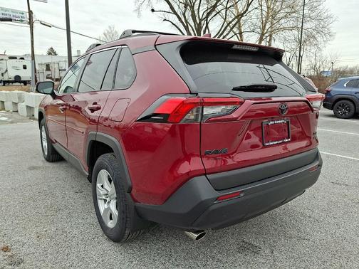 2020 Toyota RAV4 XLE