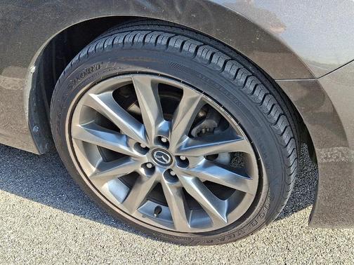 2018 Mazda Mazda3 Touring