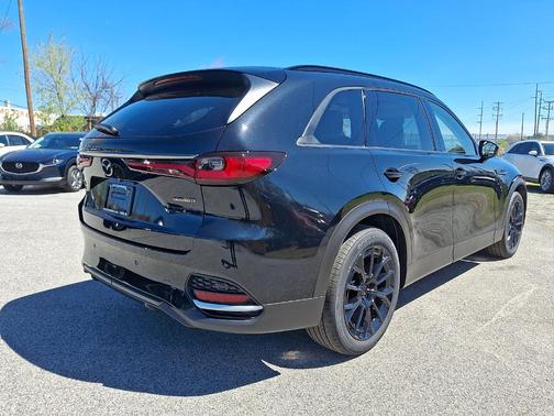 Jet Black Mica 2026 Mazda CX-70 3.3 TURBO PREMIUM