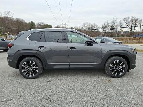 2026 Mazda CX-50 Premium Plus