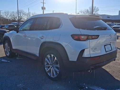 2026 Mazda CX-50 Premium