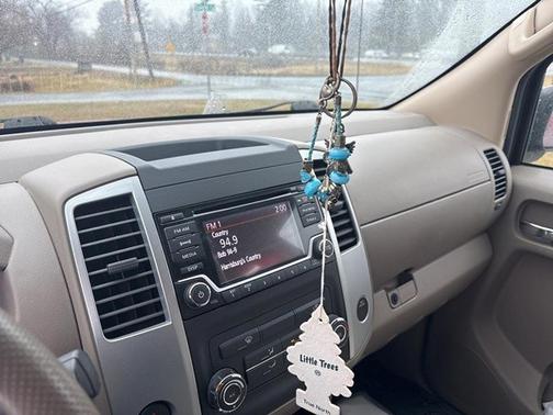 2017 Nissan Frontier SV