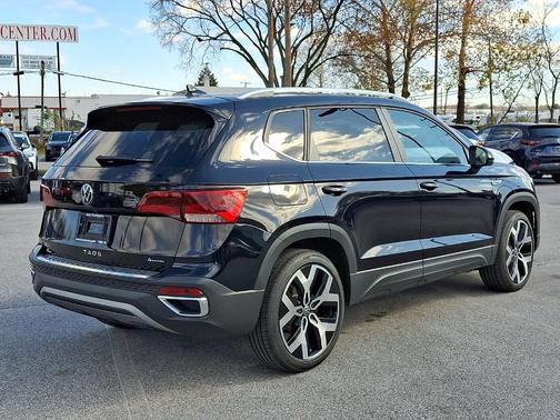 2022 Volkswagen Taos 1.5T SEL