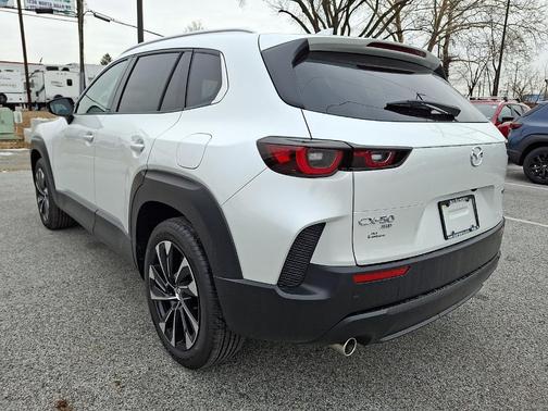 2026 Mazda CX-50 Premium Plus