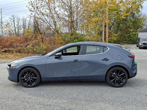 2026 Mazda Mazda3 Carbon Edition