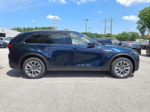 Deep Crystal Blue Mica 2026 Mazda CX-90 3.3 Turbo Preferred