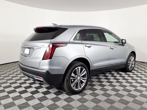 2025 Cadillac XT5 FWD Premium Luxury