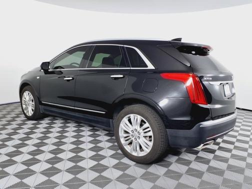 2017 Cadillac XT5 Premium Luxury FWD