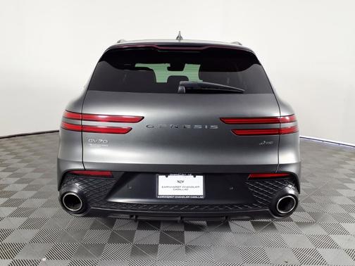 2024 Genesis GV70 2.5T